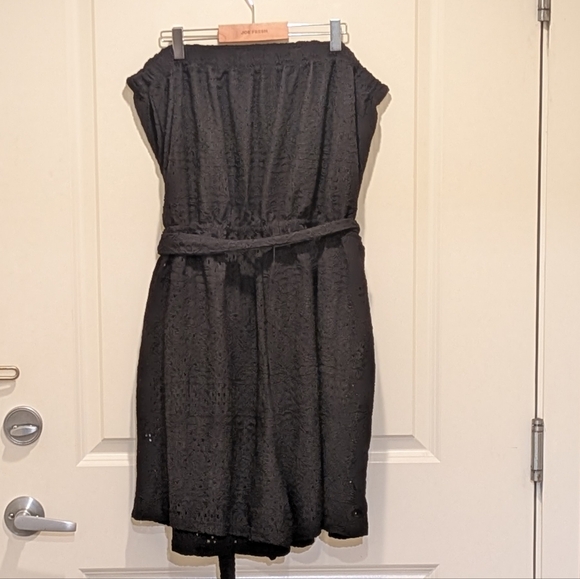 EUC Penningtons 2X Black Eyelet Lace Tube Top Bathing Suit Cover Up Jumpsuit - Picture 4 of 5